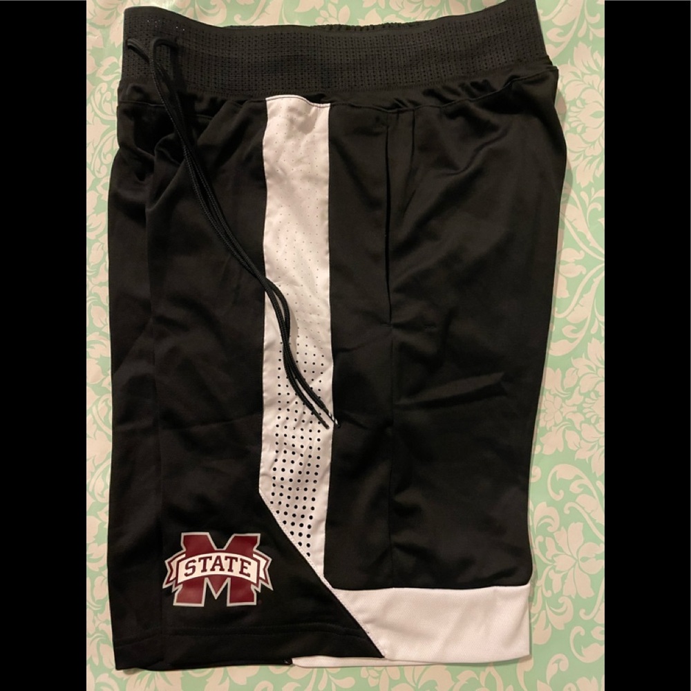 ADIDAS MENS MISSISSIPPI STATE SWINGMAN CREATOR SHORTS SZ LARGE